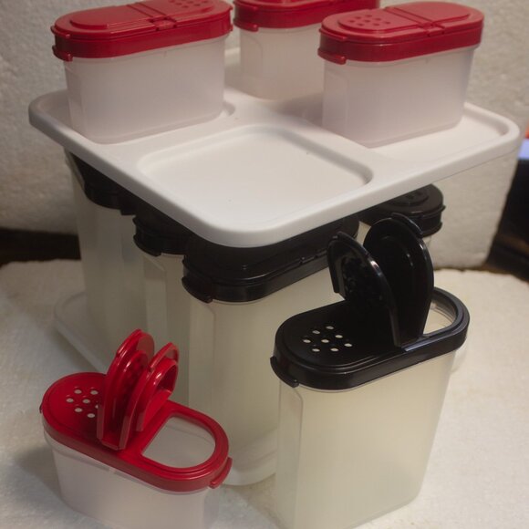 Tupperware Modular Mates Spinning Spice Rack and 10 Containers - Picture 3 of 9